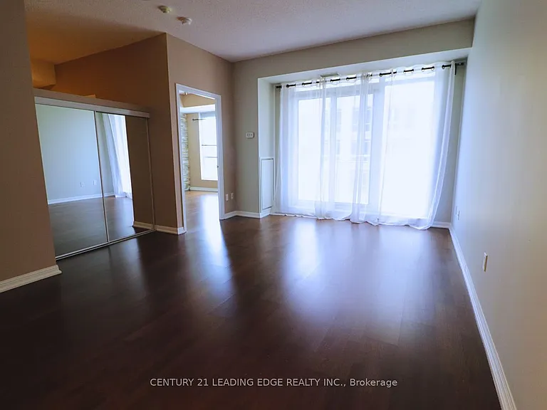 21 Grand Magazine St #804 — Photo 8