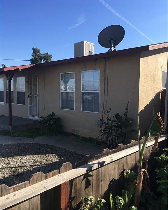 1st image of 7567 Fairlane Ave