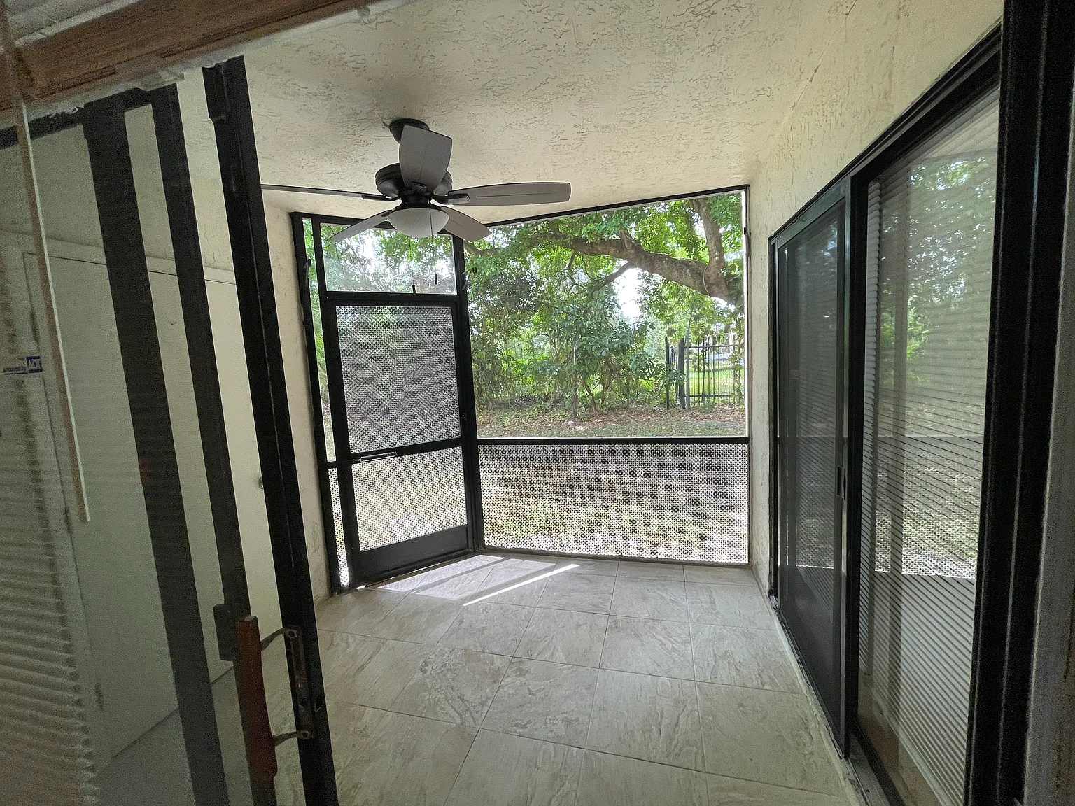 3410 Foxcroft Rd — Photo 3
