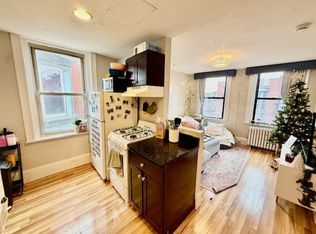 212 Hanover St #2, Boston, MA 02113