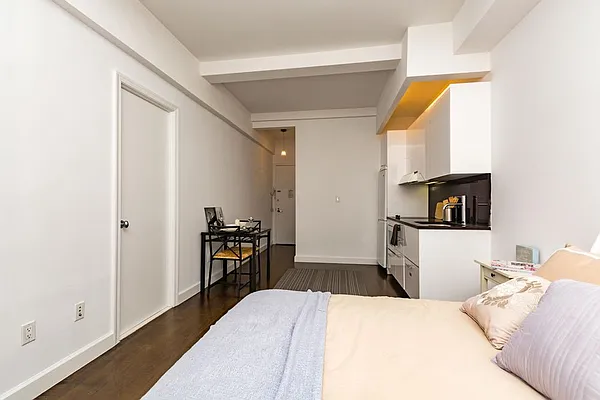 Rented by Bridgeline Property Management, LLC | media 33