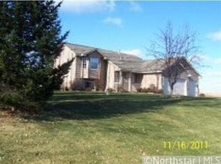27408 Jody Ave N, Chisago City, MN 55013