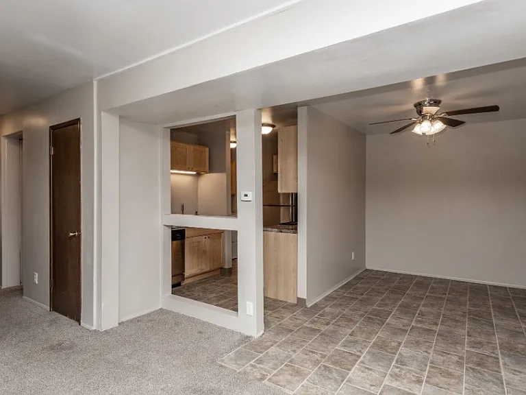 Oakwood Apartments — Photo 68