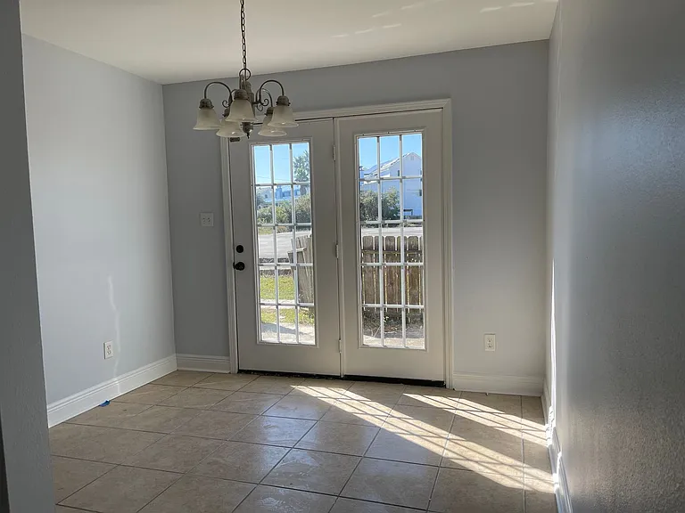 4854 Pontchartrain Dr #2 — Photo 13