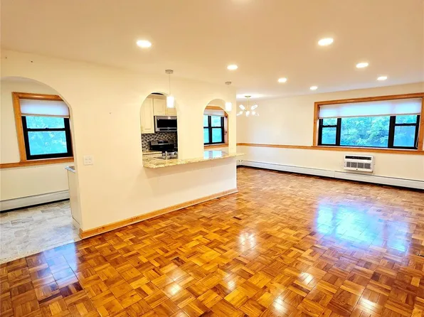 505 Central Avenue #211, White Plains, NY 10606