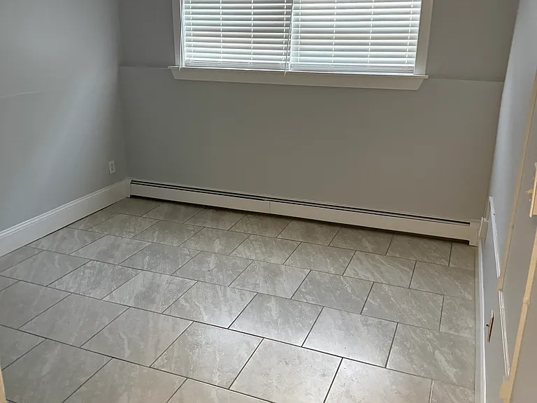 36 Burlington Ave #12 — Photo 3