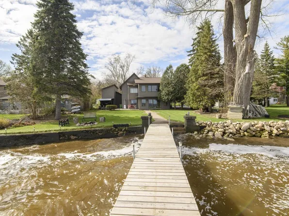 N7254 Winnebago DRIVE, Fond Du Lac, WI 54935