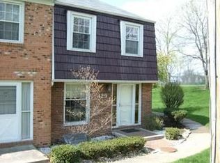 429 Pamlico St, Columbus, OH 43228
