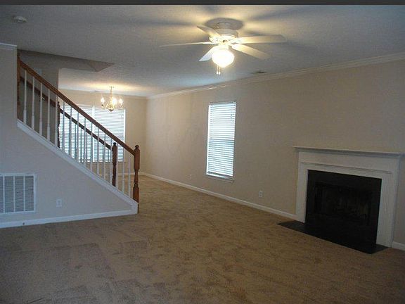 2nd image of 3032 Harbor Lights Dr