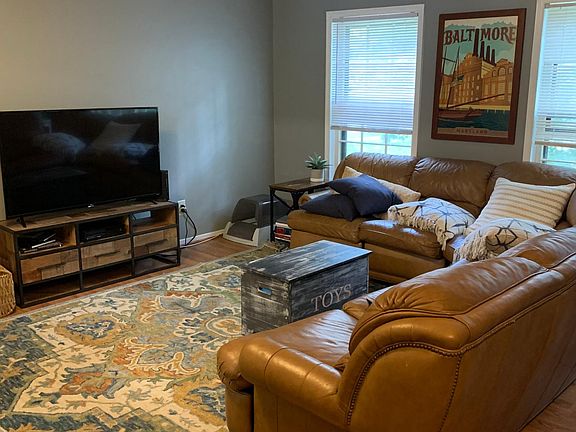 5th image of 12304 Sweetbough Ct