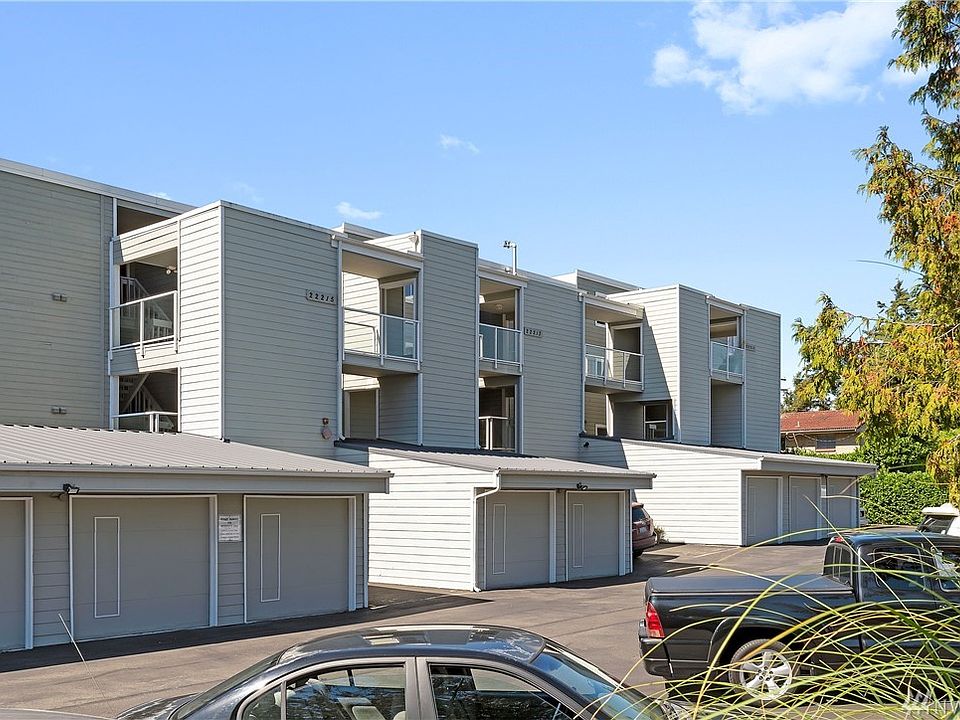 1st image of 22215 6th Ave S APT 305