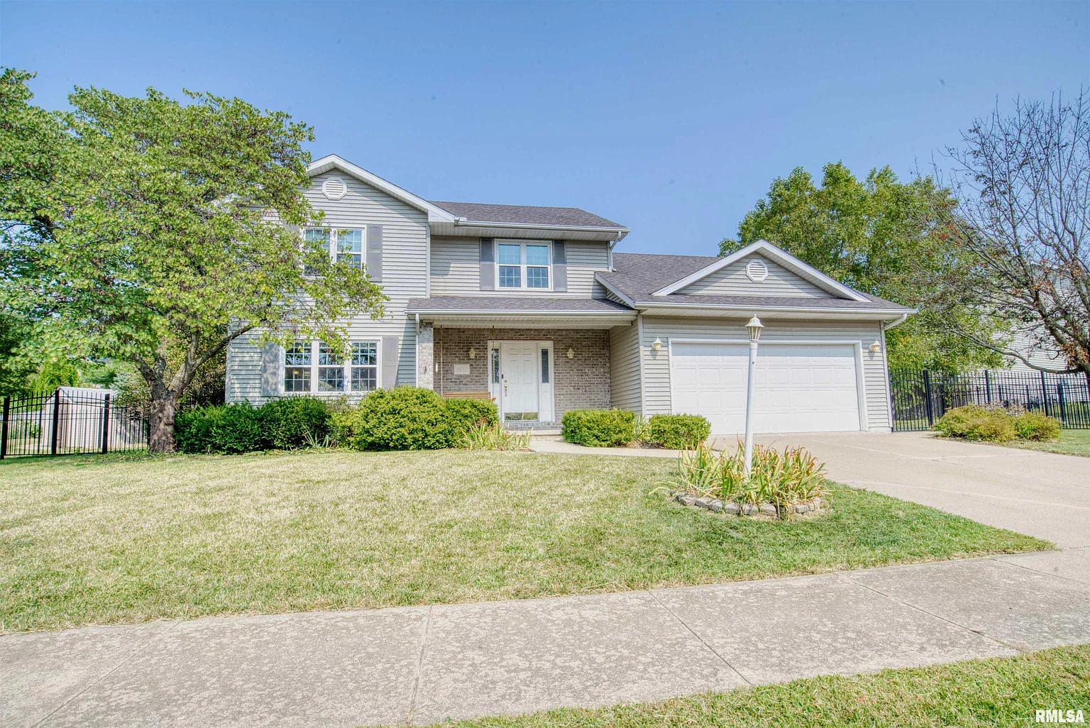 5611 W Rachael Dr photo 1