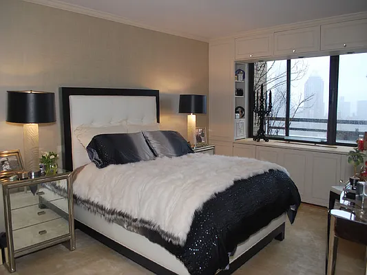 Rented by Sotheby's International Realty | media 19