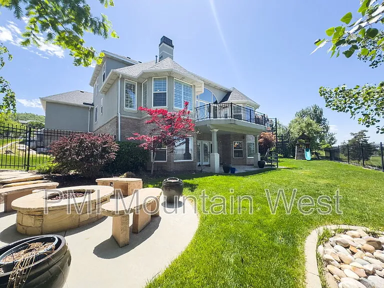 49 N Fairway Dr — Photo 75