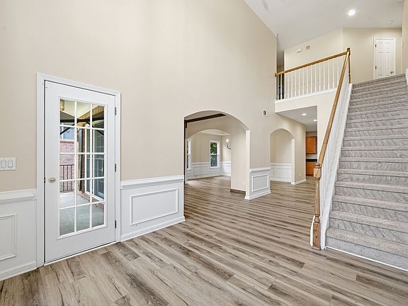 4th image of 174 Ennisbrook Dr SE