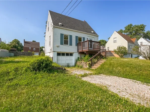 216 Bettis Rd, Dravosburg, PA 15034