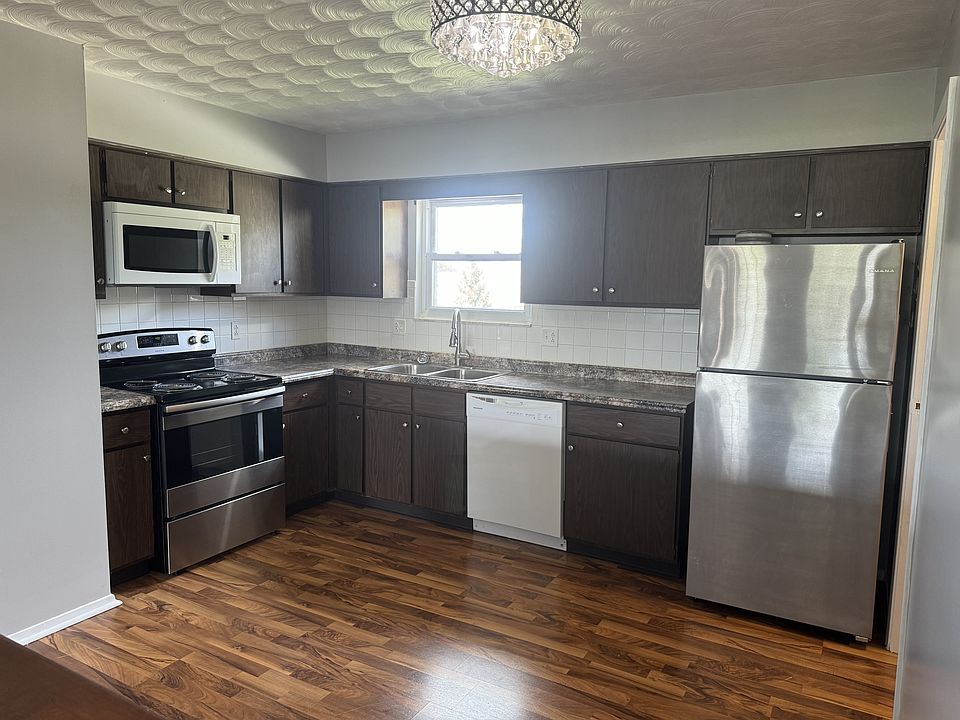 1st image of 600 Kitrina Ave #3