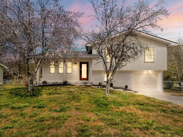 8608 Daisy Dallas Rd, Hixson, TN 37343