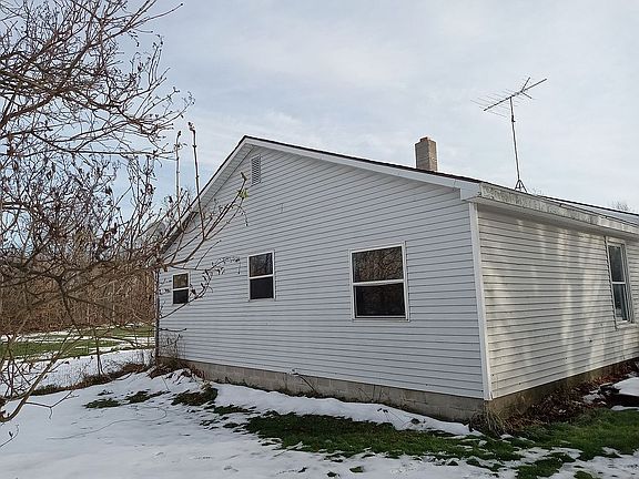3rd image of 14446 Dutch Settlement St
