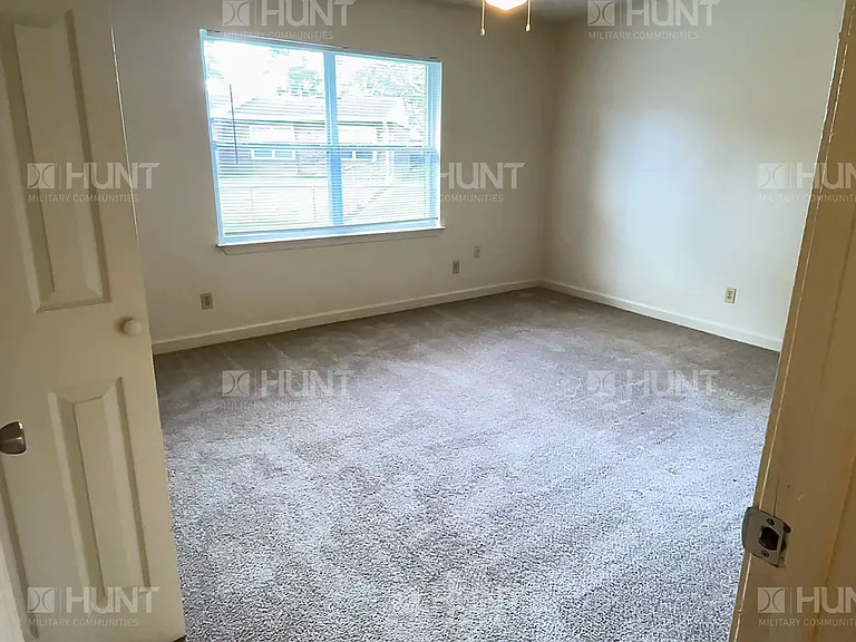 1448B Grissom Ct — Photo 9