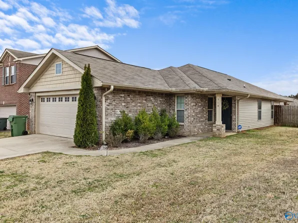 310 Mertle Dr NE, Huntsville, AL 35810