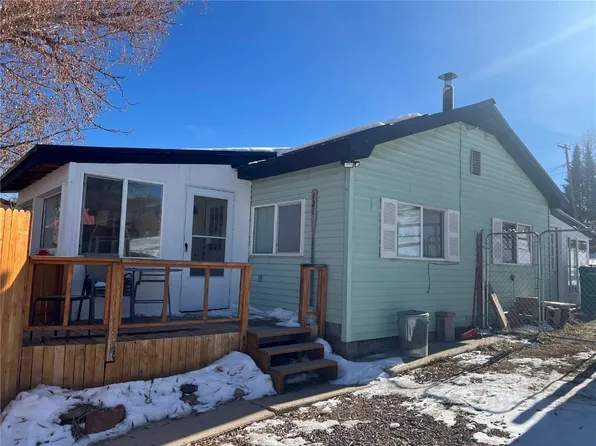 121 W Virginia St, Oak Creek, CO 80467