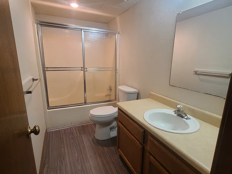 173 NW Zaun Ave — Photo 6