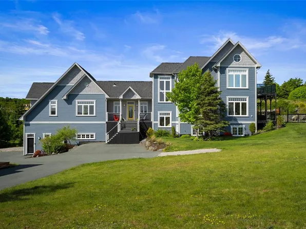 41 Lower Street, Torbay, NL A1K1B3