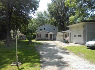 5043 Bryson Ln, East China, MI