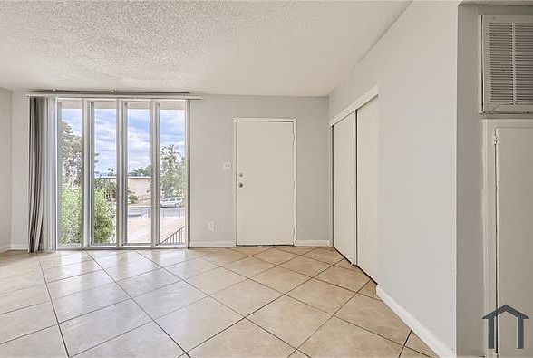 1st image of 1416 Sombrero Dr APT 3