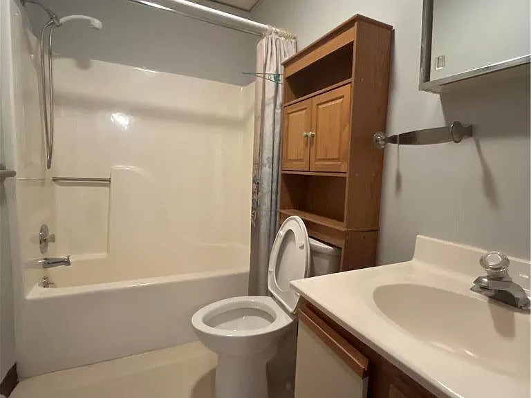 23 E Belvidere St #302 — Photo 8