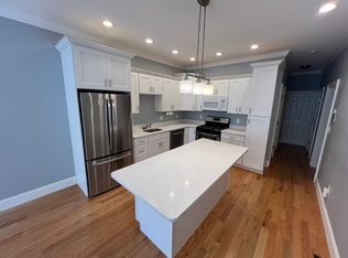 90 W 3rd St #A, Boston, MA 02127