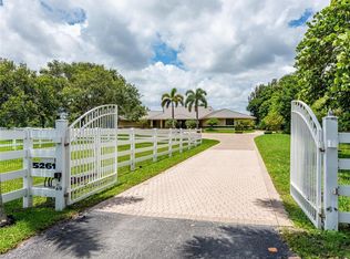 5261 Holatee Trl, Southwest Ranches, FL 33330