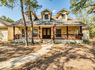 517 Arbors Cir, Elgin, TX 78621
