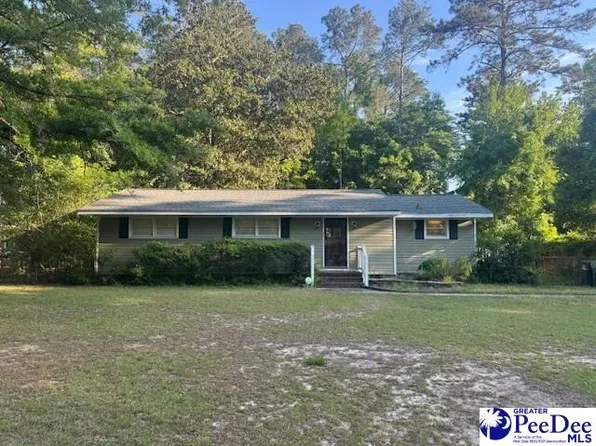 903 Locust St, Hartsville, SC 29550