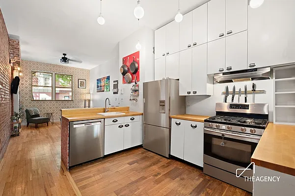 Sold by The Agency | media 1