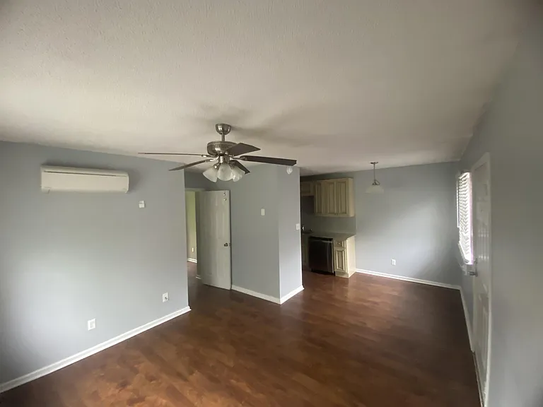 108 Wilshire Ave SW #1 — Photo 9