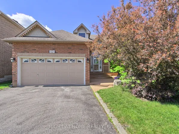 101 Old Colony Rd, Richmond Hill, ON L4E 3X2