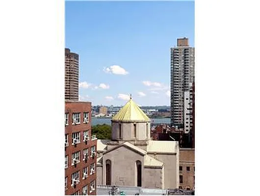 Rented by Douglas Elliman | media 6