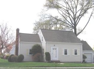 175 Rose Hill Way, Waltham, MA 02453