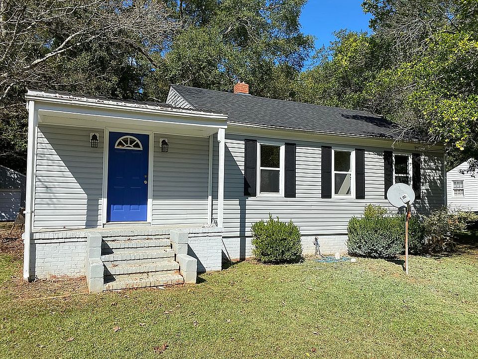 2nd image of 510 Ridgeland Dr