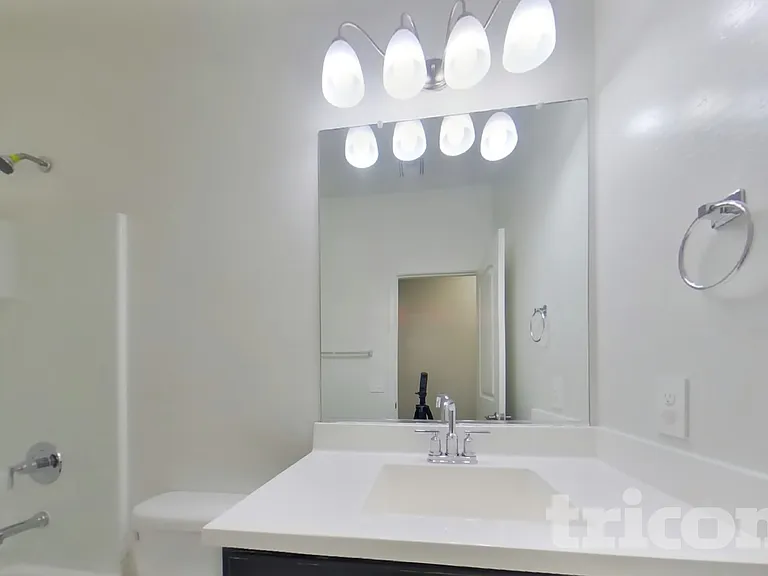 30361 W Crittenden Ln — Photo 14