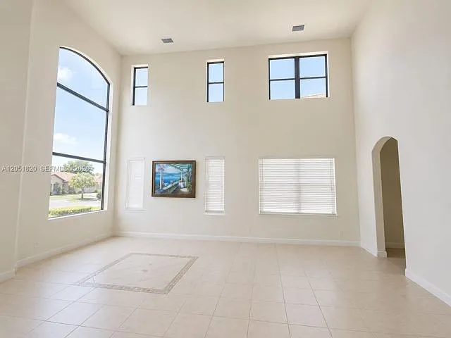 15350 SW 11th St — Photo 14