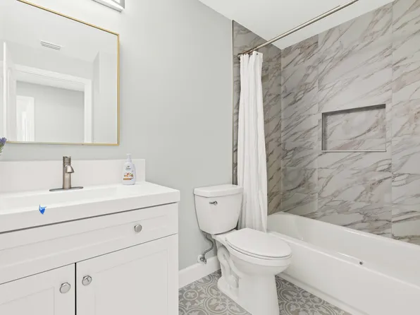 216 River Bluff Lane, Royal Palm Beach, FL 33411
