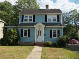 41 Gillette St, West Hartford, CT 06119