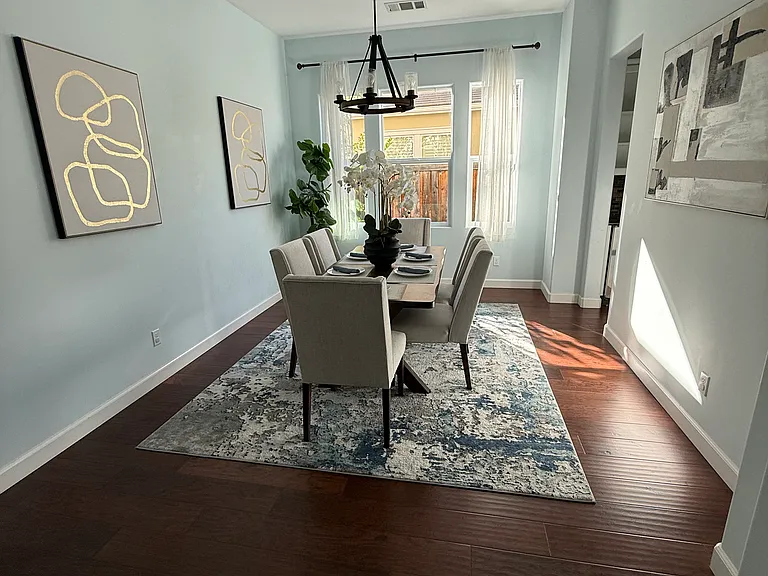 242 Prairie Way — Photo 3