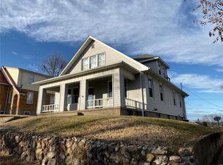 233 W 4th St, Hermann, MO 65041