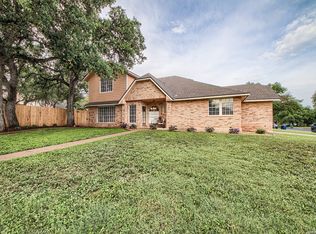6906 Ridge Place St, San Antonio, TX 78250