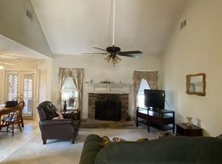 927 Lochwolde Ln, Bethlehem, GA 30620