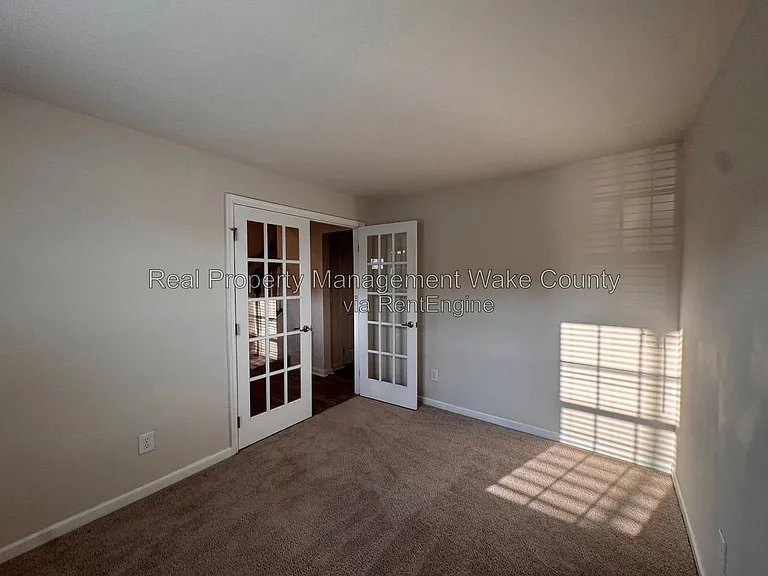 8604 Red Canyon Way — Photo 22